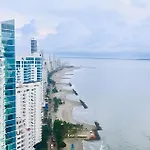 Lujoso Apto Piso 26 Con Vista Al Caribe